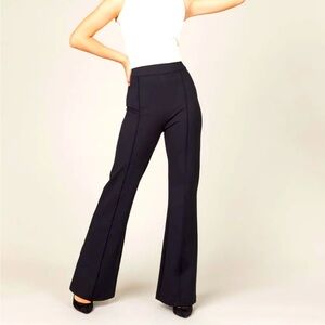 SPANX HIGH RISE FLARE `THE PERFECT PANT`